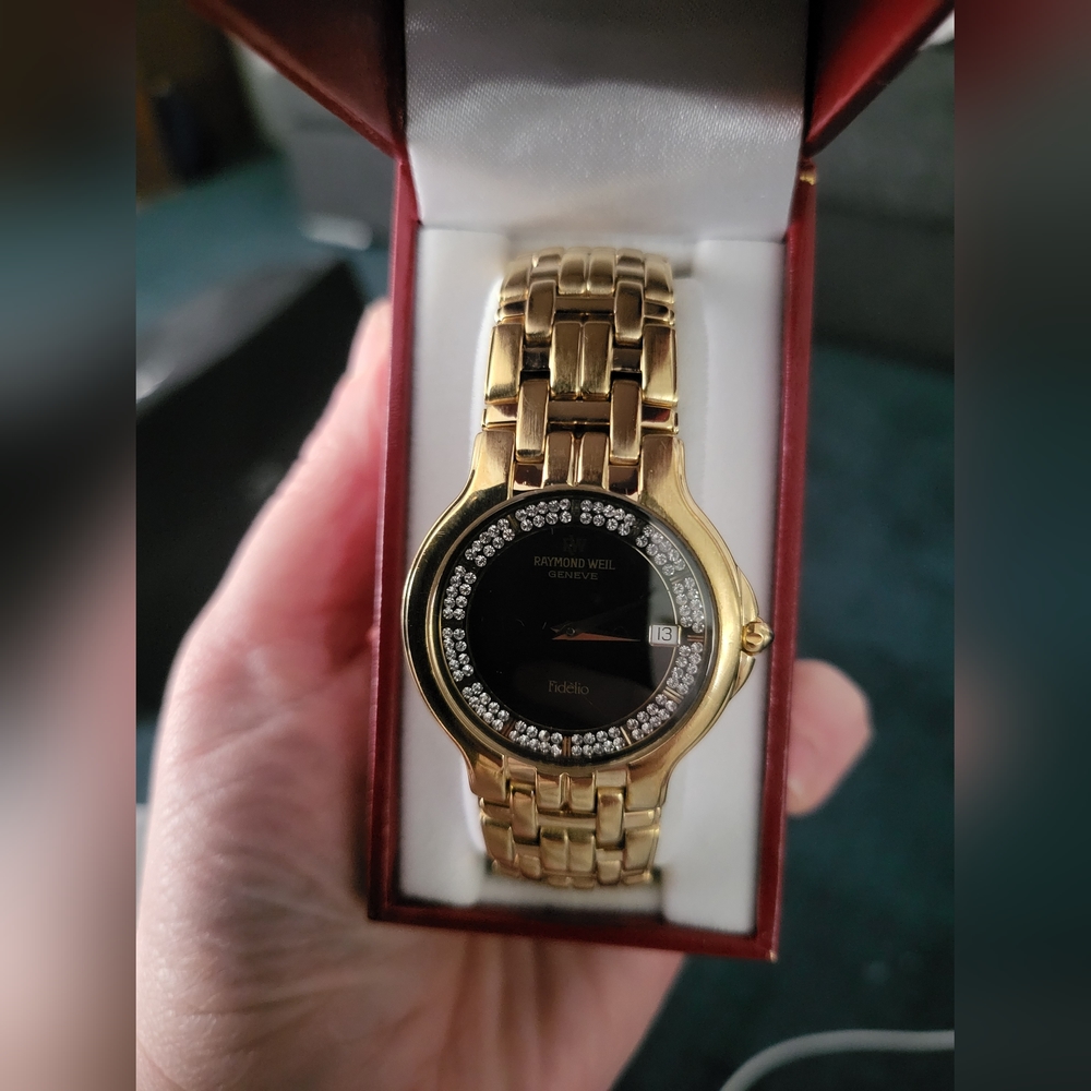 Raymond Weil Fidelio Watch with Sapphire Crystal's 18K Electroplated 20M